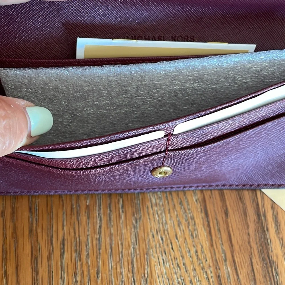 Michael Kors Jamey Style Wallet NWT!!!! - Picture 7 of 9